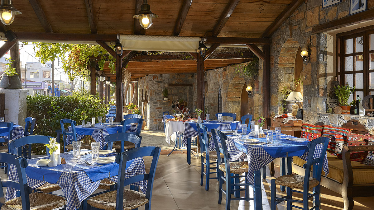 Alexander Beach Hotel & Village